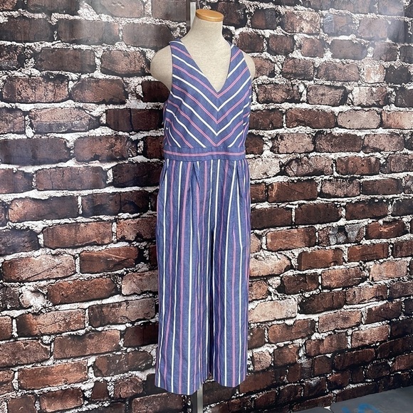 1901 Striped Jumpsuit Wide Leg V-Neck Blue Pink Size 10 - Picture 7 of 17